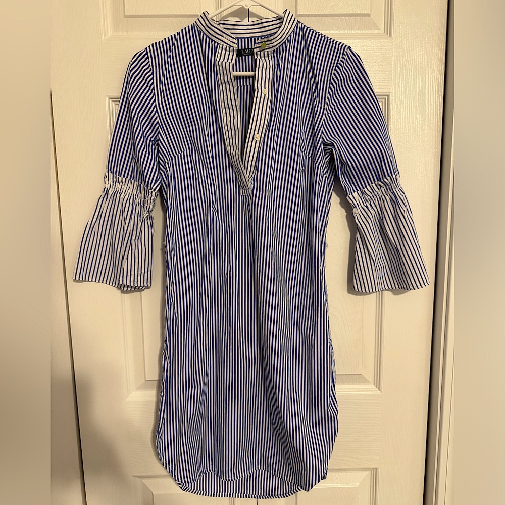 Lauren by Ralph Lauren blue and white stripped shirtdress. Size 4P.